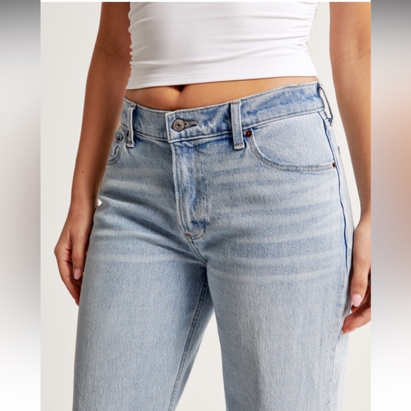 LOW RISE CURVE LOVE. Light Destroy - Picture 3 of 8